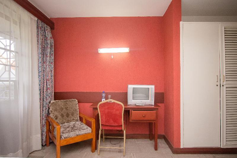 ホテル Milele Nairobi ニエリ エクステリア 写真
